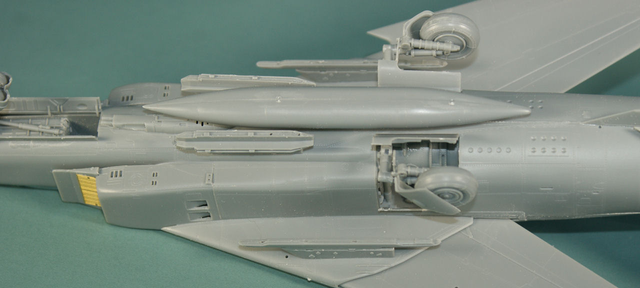 Trumpeter 1/48 MiG-23M Flogger B Quick Build Image 17