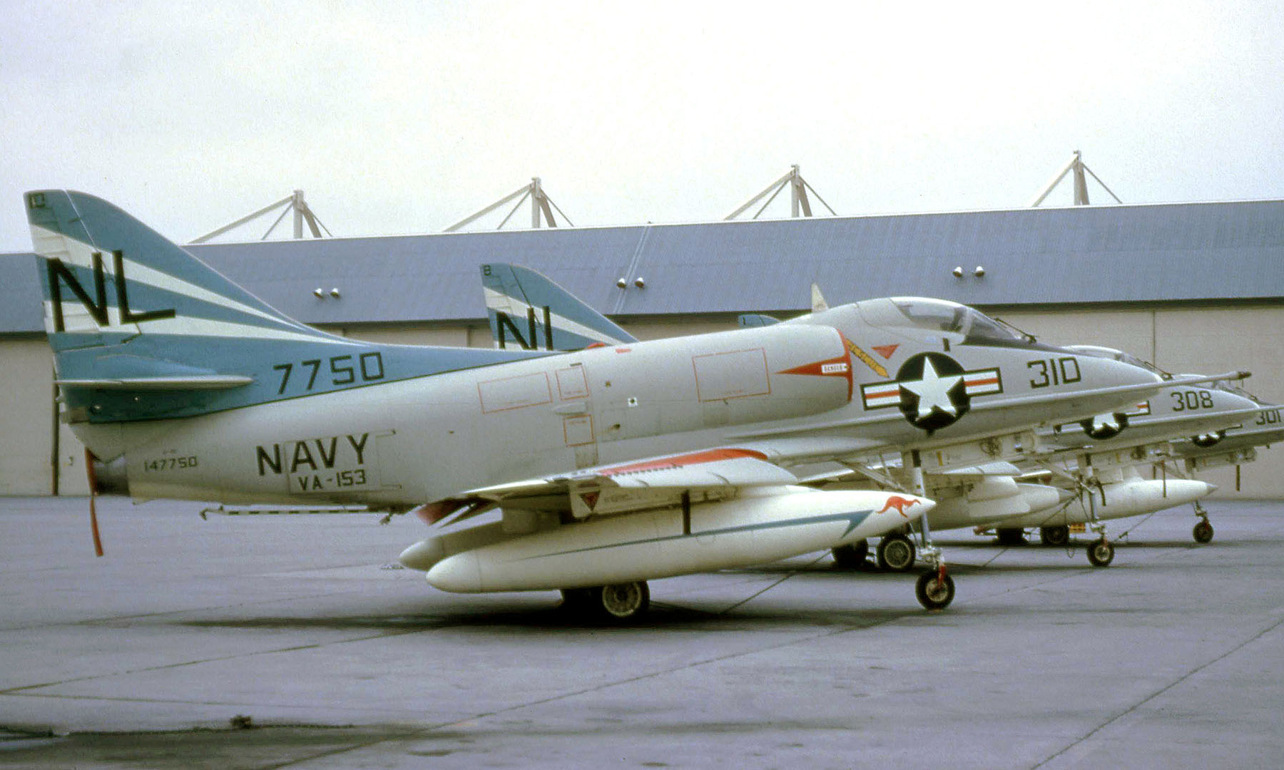 USN/USMC A-4 Skyhawk Photo 340