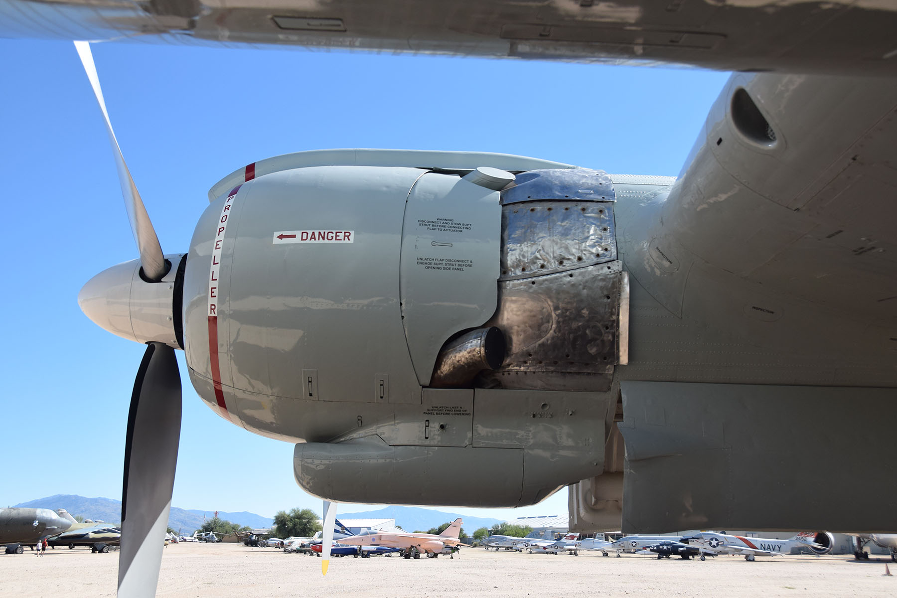 EC-121T Constellation Photo 263