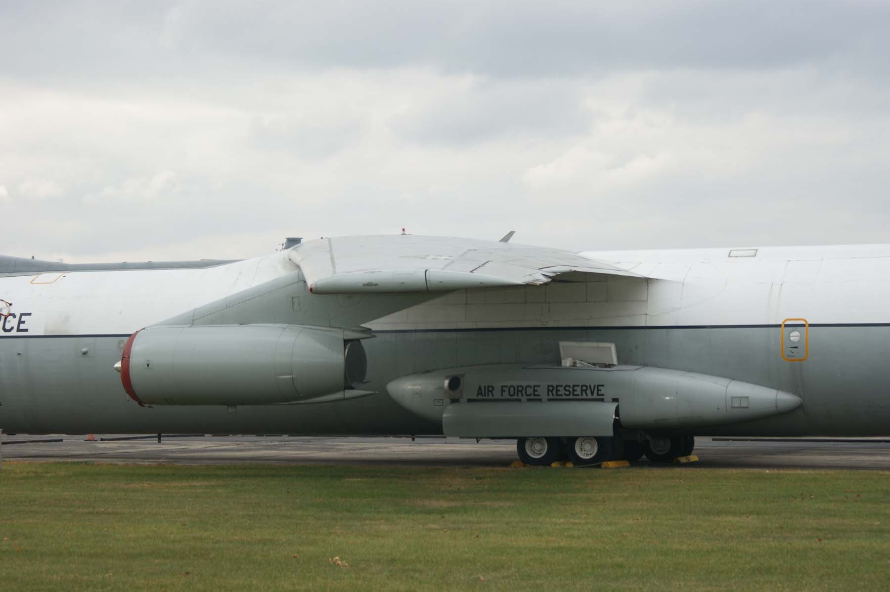 C-141C Starlifter Photo 029