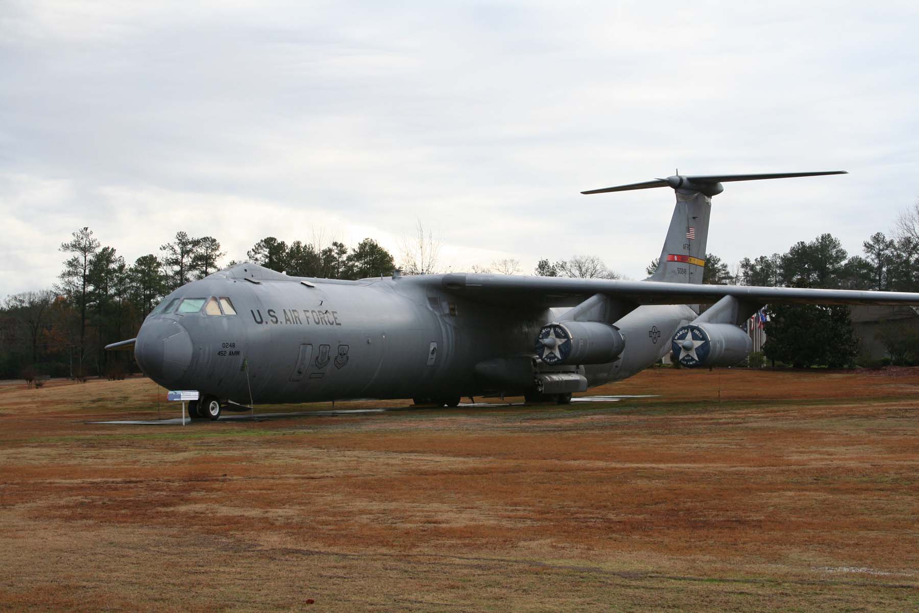 C-141B Starlifter Photo 001