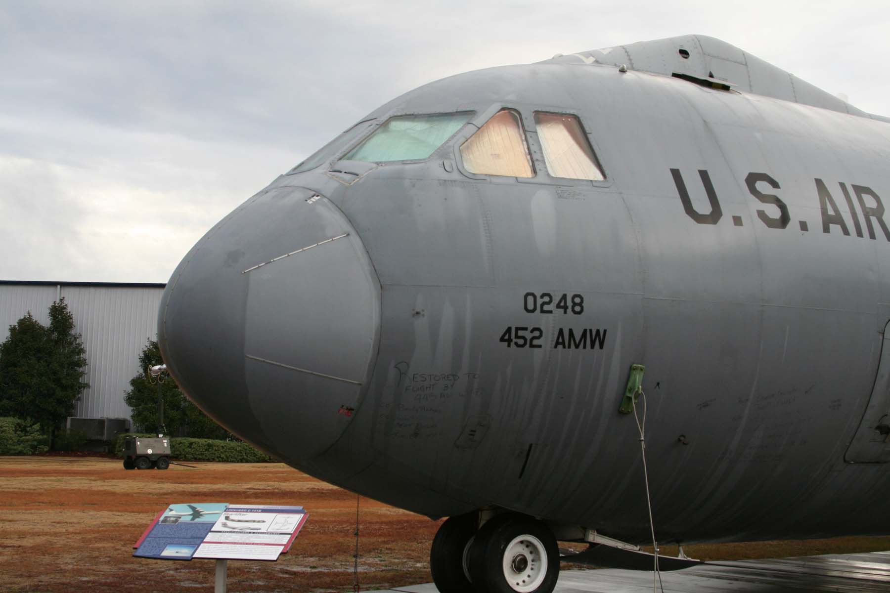 C-141B Starlifter Photo 009