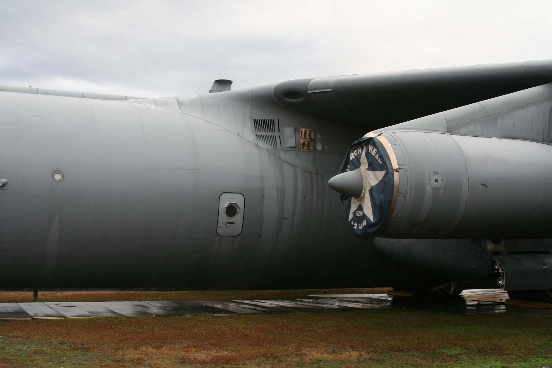 C-141B Starlifter Photo 029