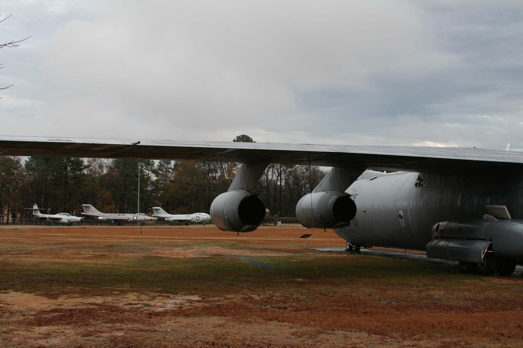 C-141B Starlifter Photo 073