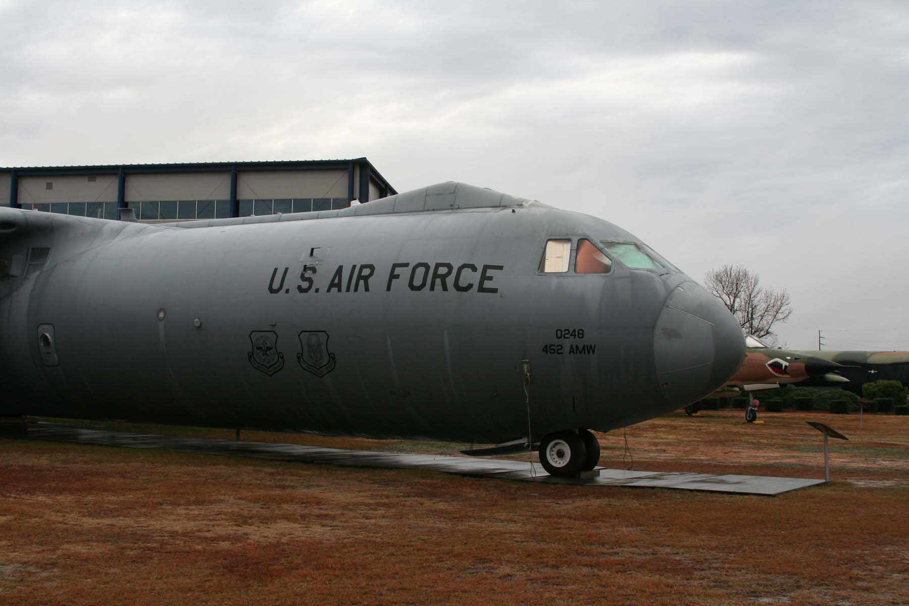 C-141B Starlifter Photo 100