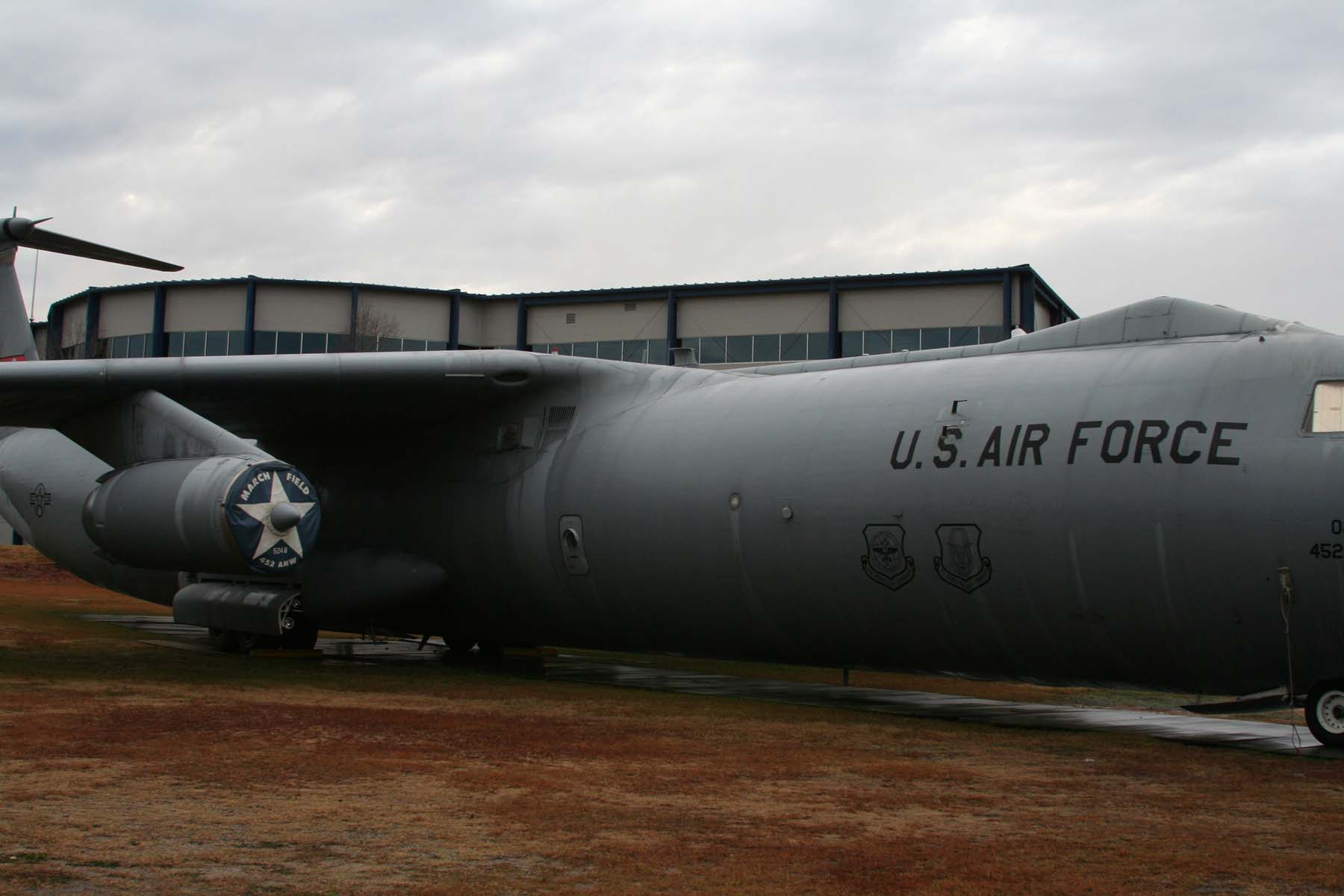 C-141B Starlifter Photo 101