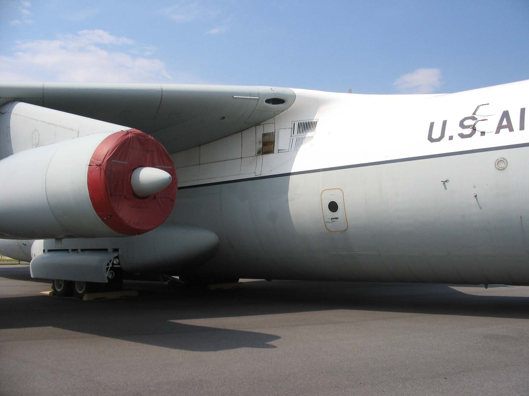 C-141A Starlifter Photo 063