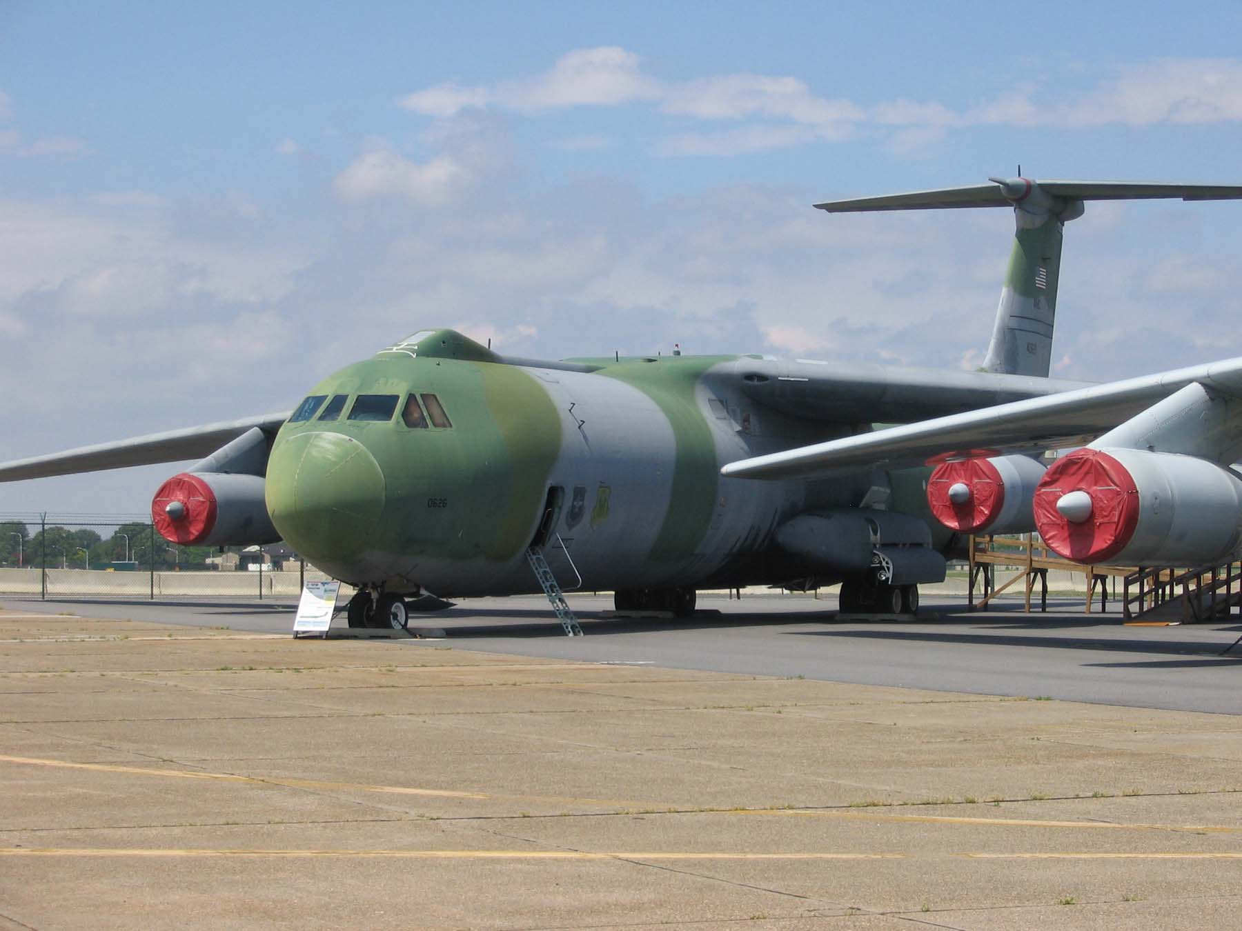 C-141B Starlifter Photo 015