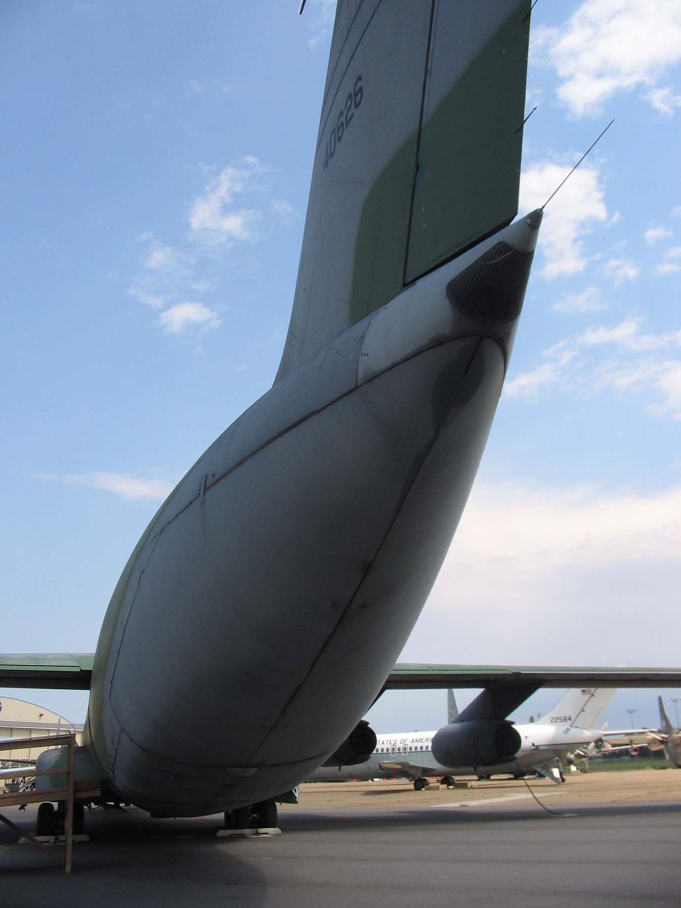 C-141B Starlifter Photo 044