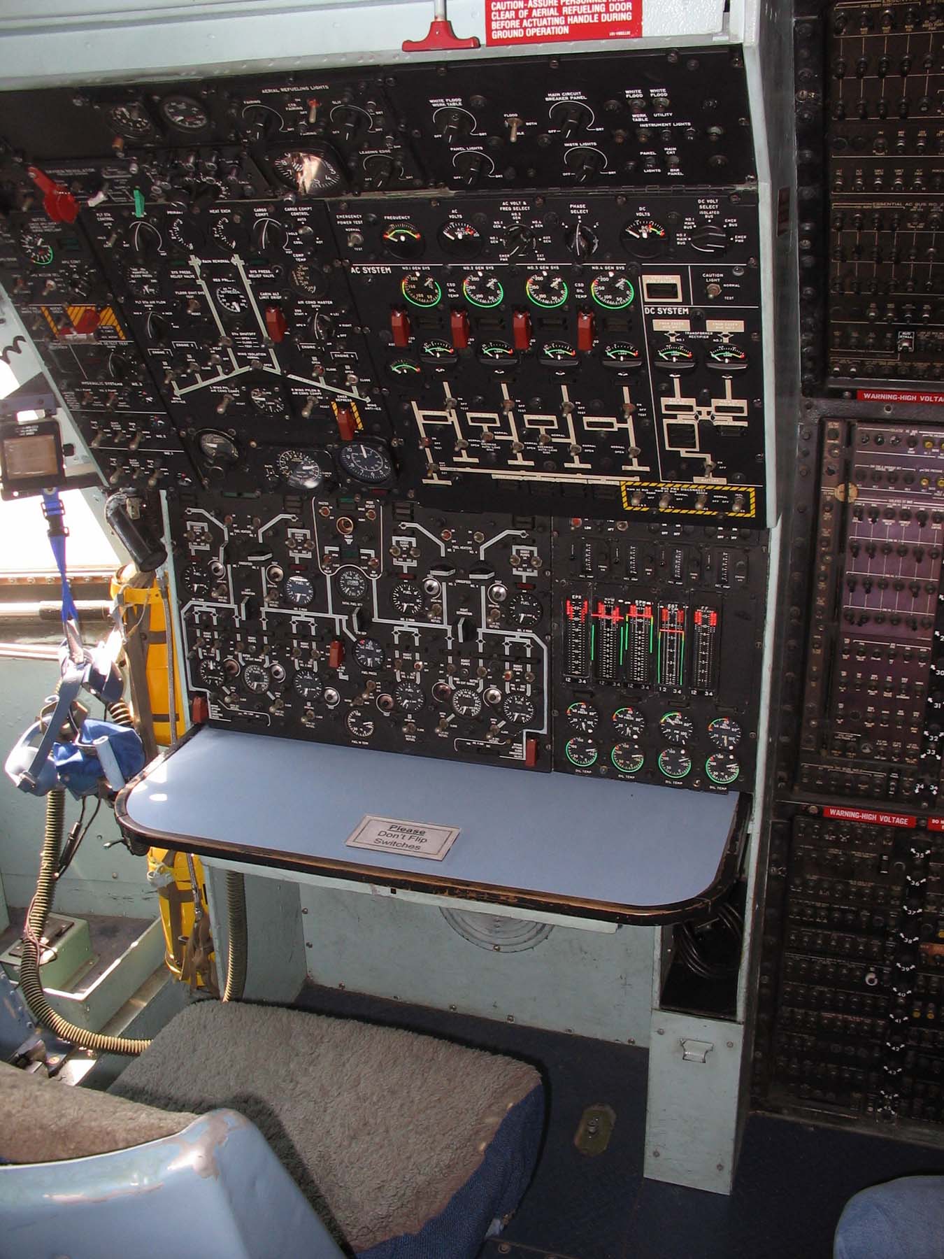 C-141B Starlifter Photo 104