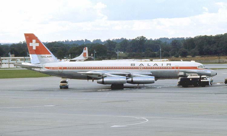 Convair 990