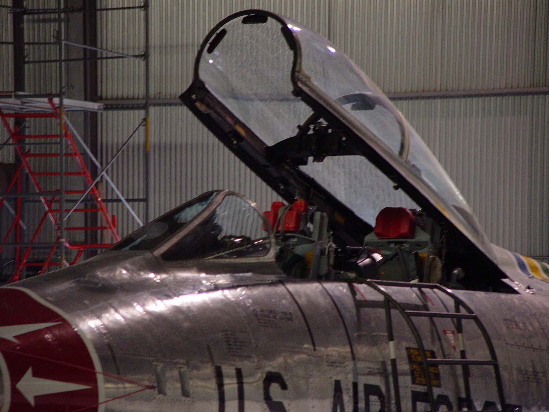 F-100F Super Sabre Photo 053