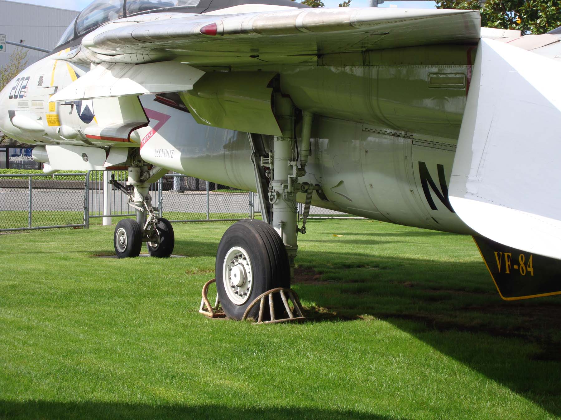 Grumman F-14A Tomcat Walk Around MOF Image 07