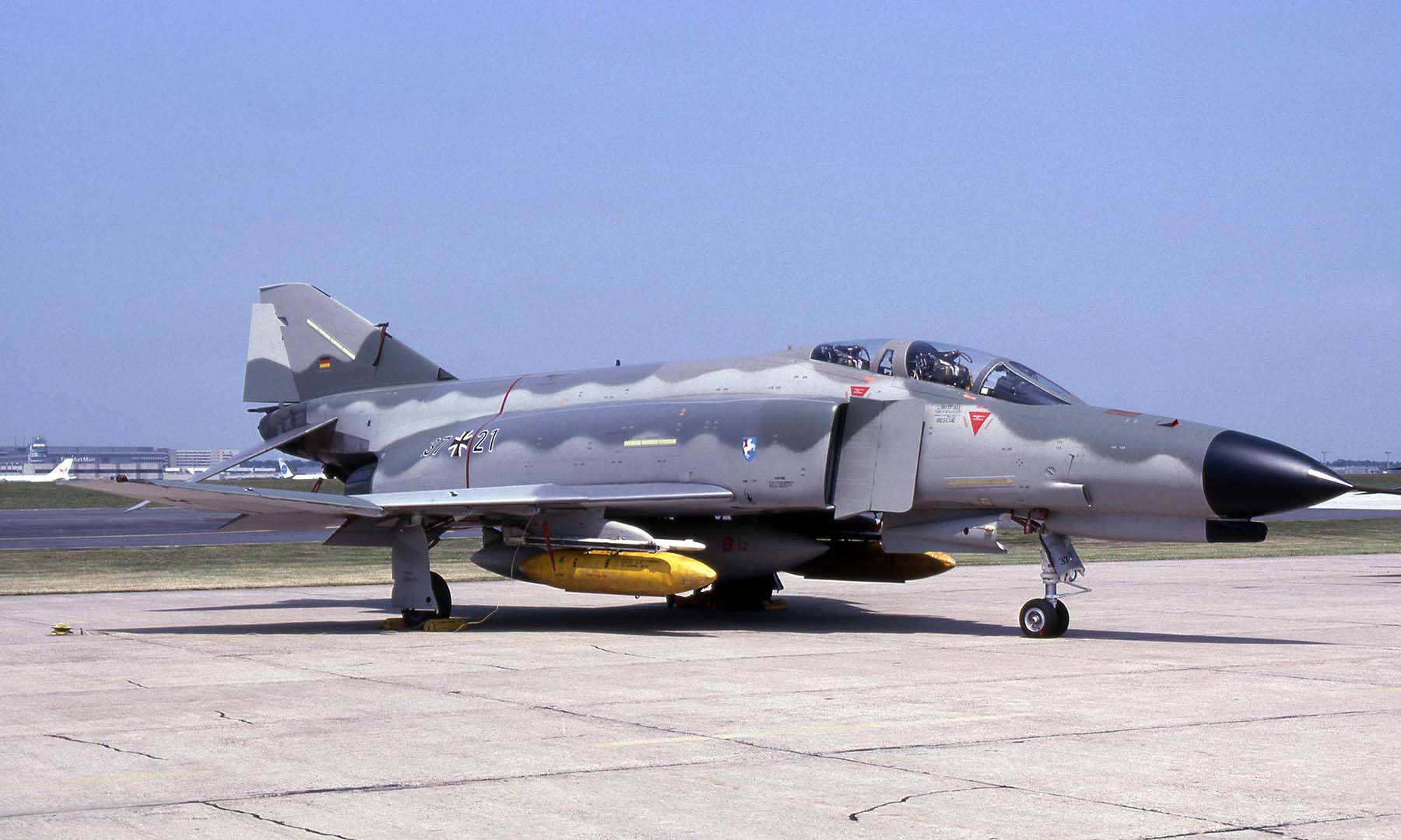 Mcdonnell Douglas F 4f Phantom Ii Aero Research Photo Gallery