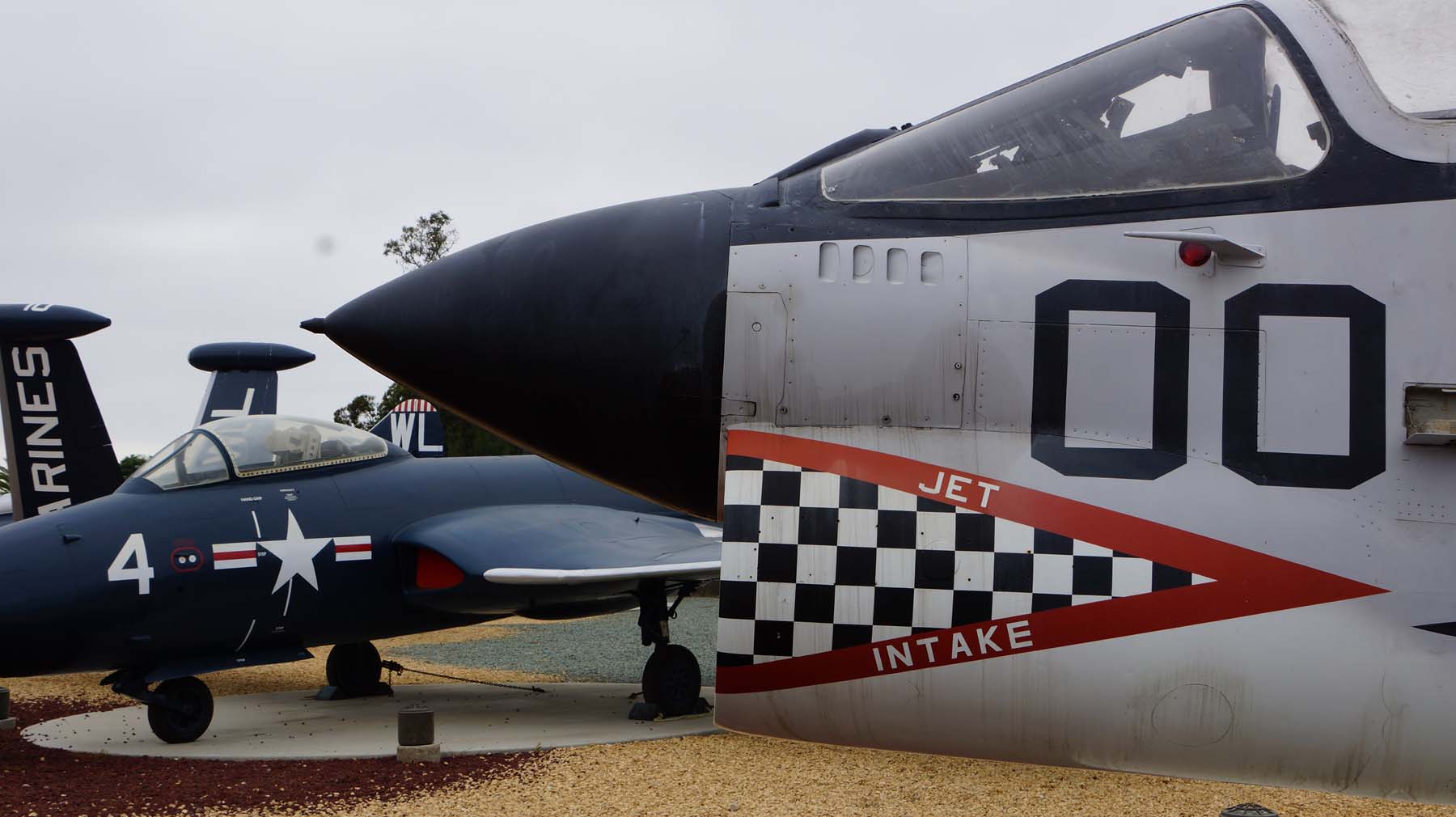 F-8E Crusader Walk Around Photo 013