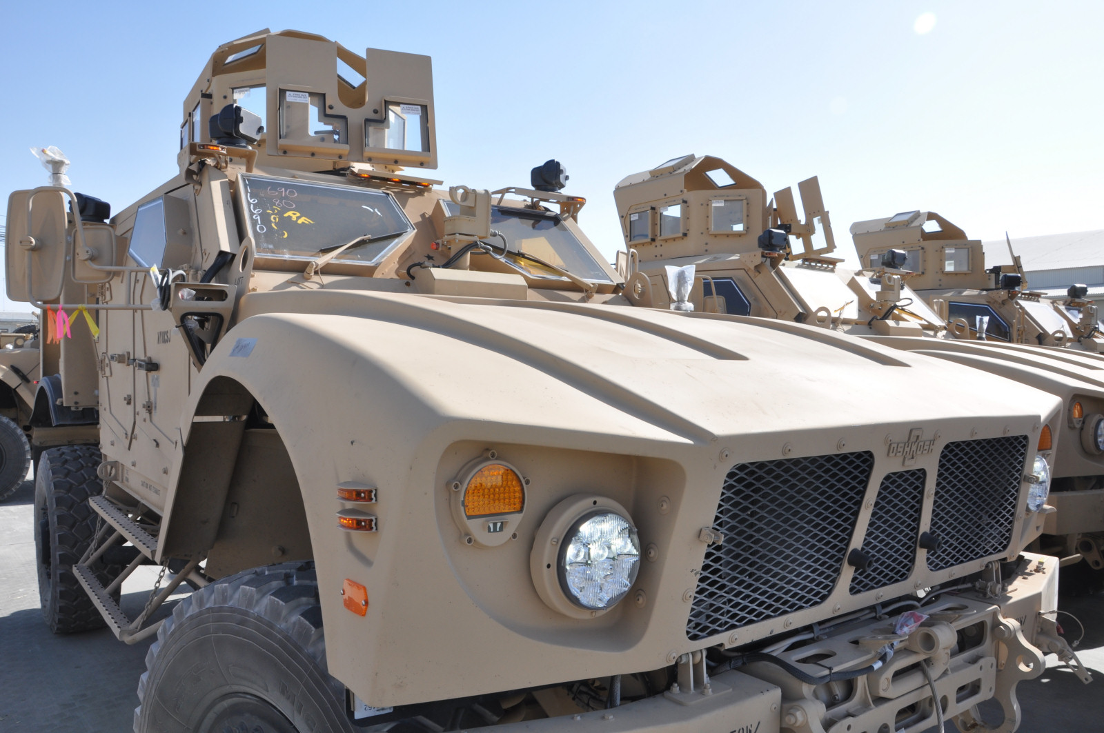 Oshkosh M-ATV Photo Gallery Image 09