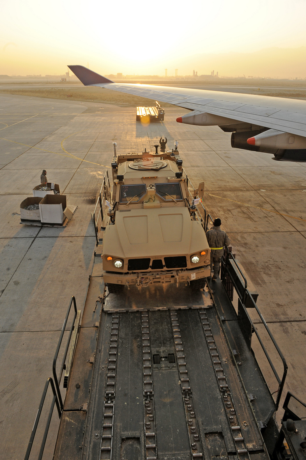 Oshkosh M-ATV Photo Gallery Image 19