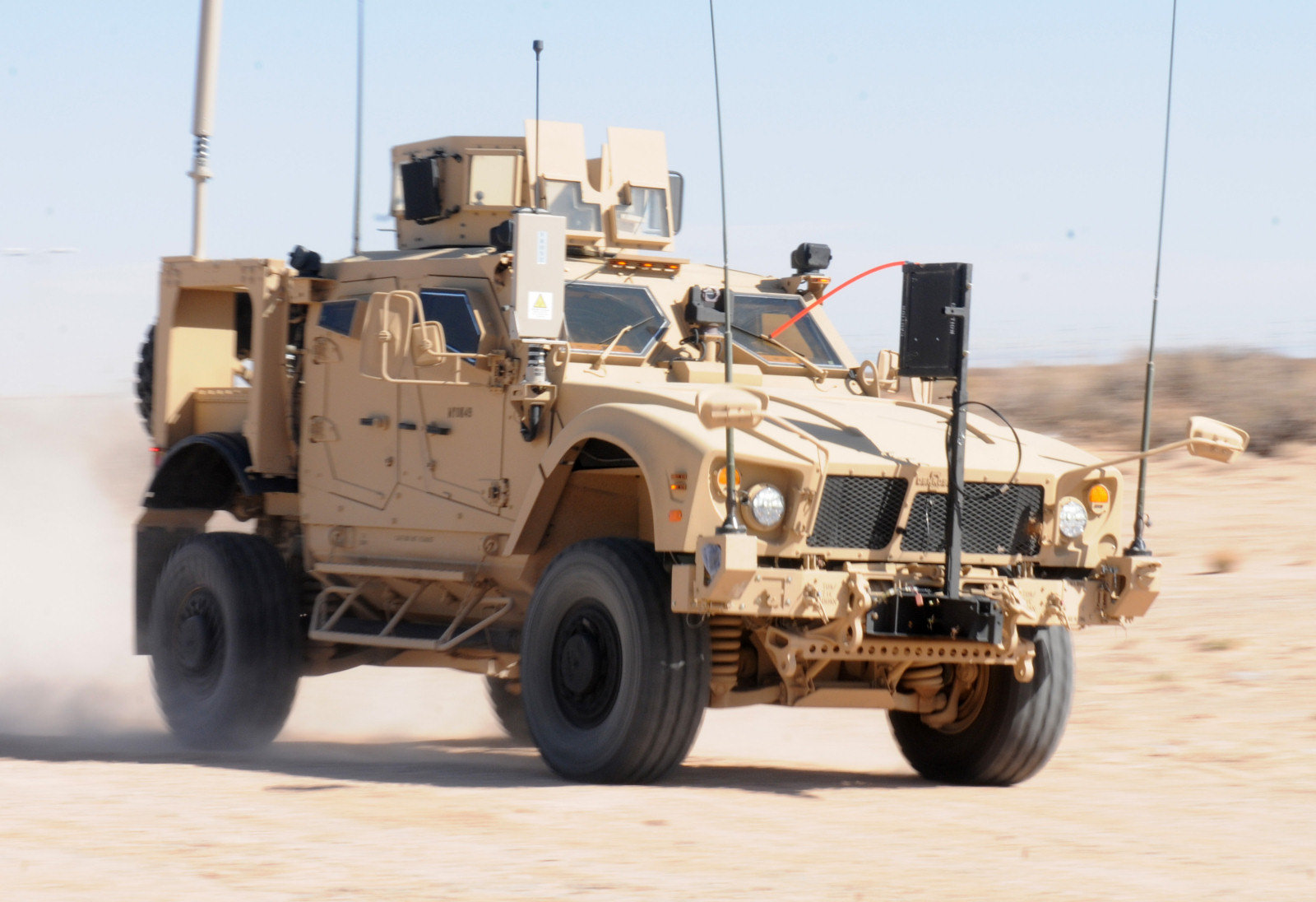 Oshkosh M-ATV Photo Gallery Image 37