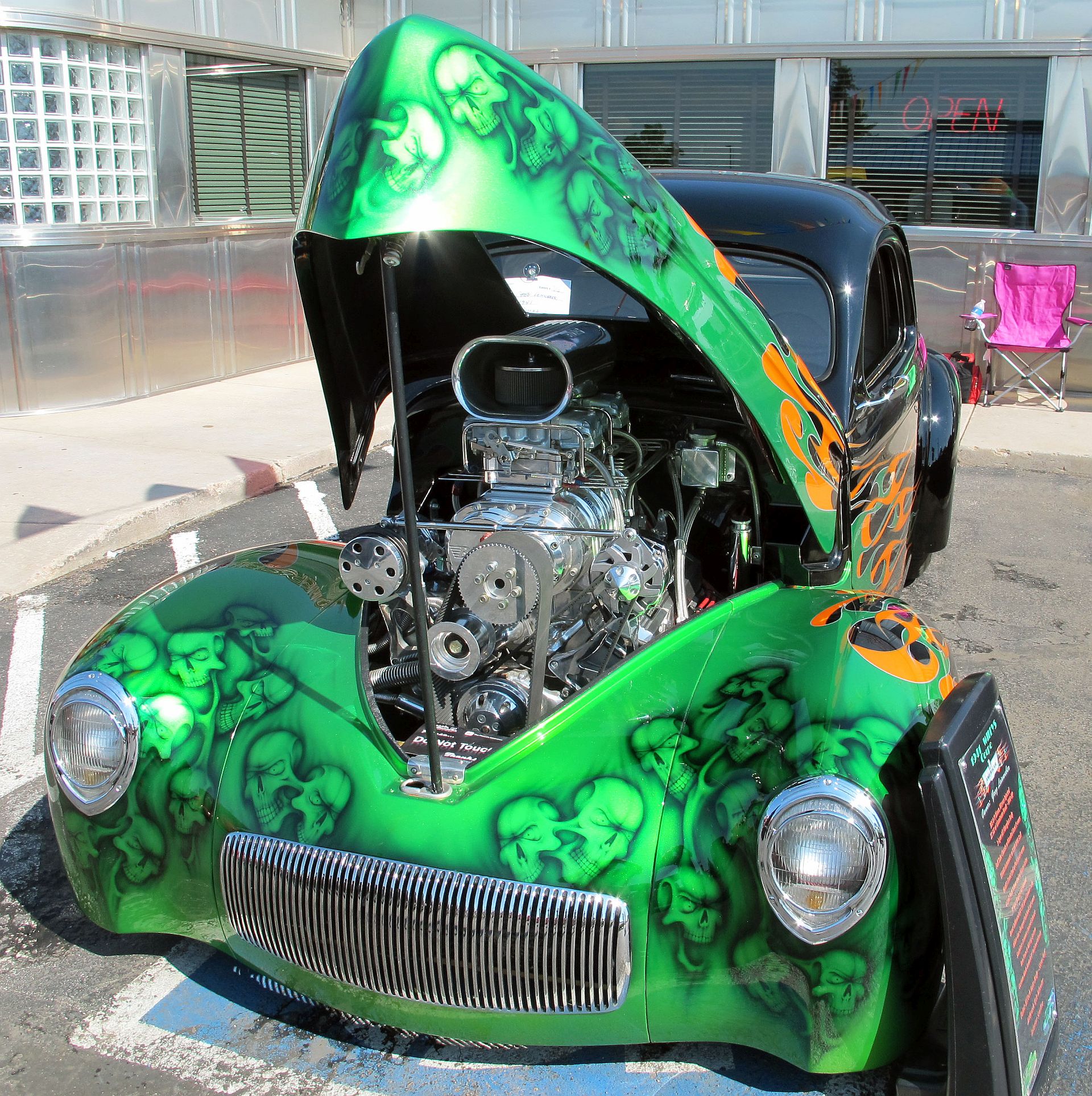 Rosie's Diner 2014 Car Show Photo 01