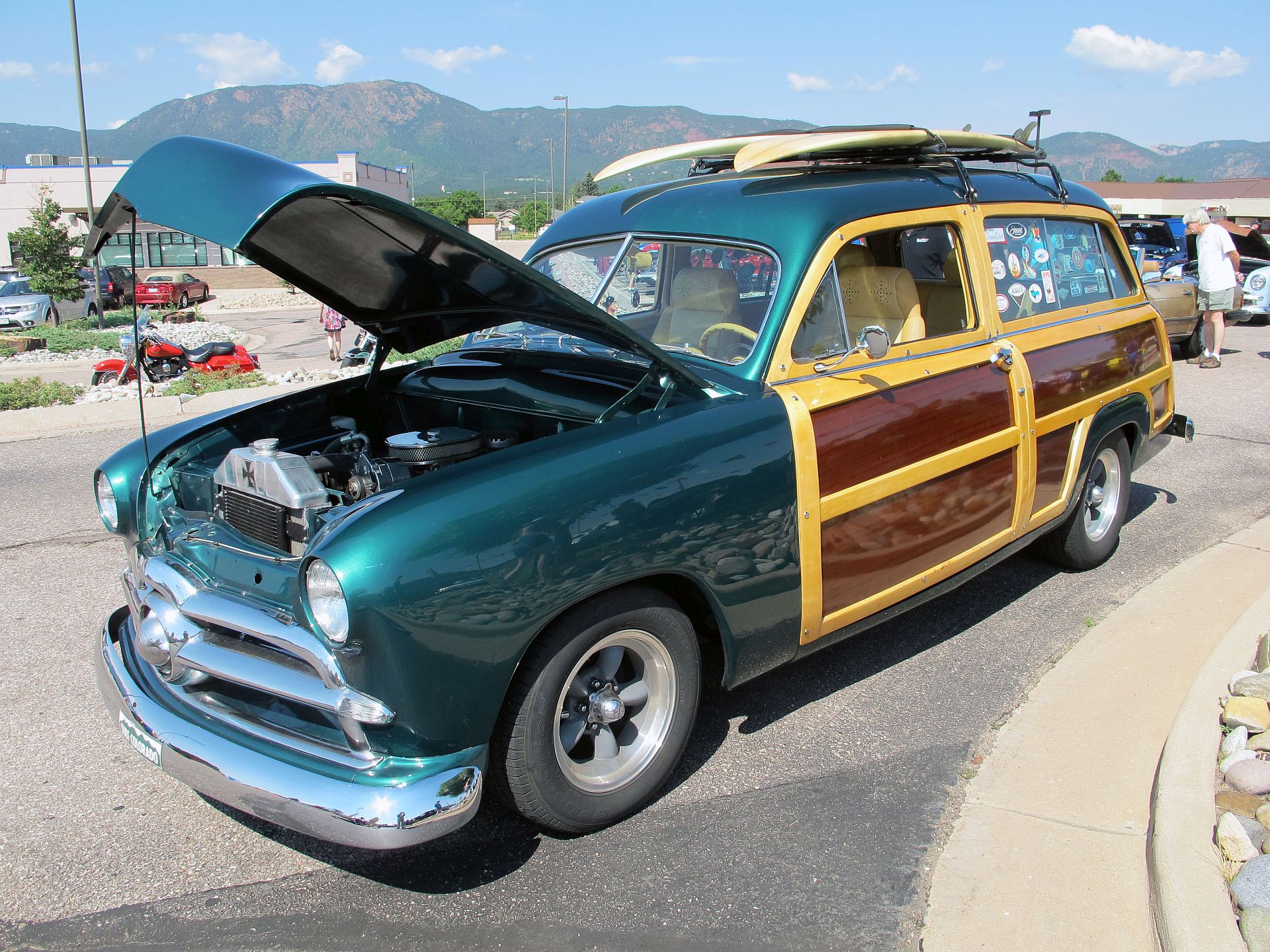 Rosie's Diner 2014 Car Show Photo 11