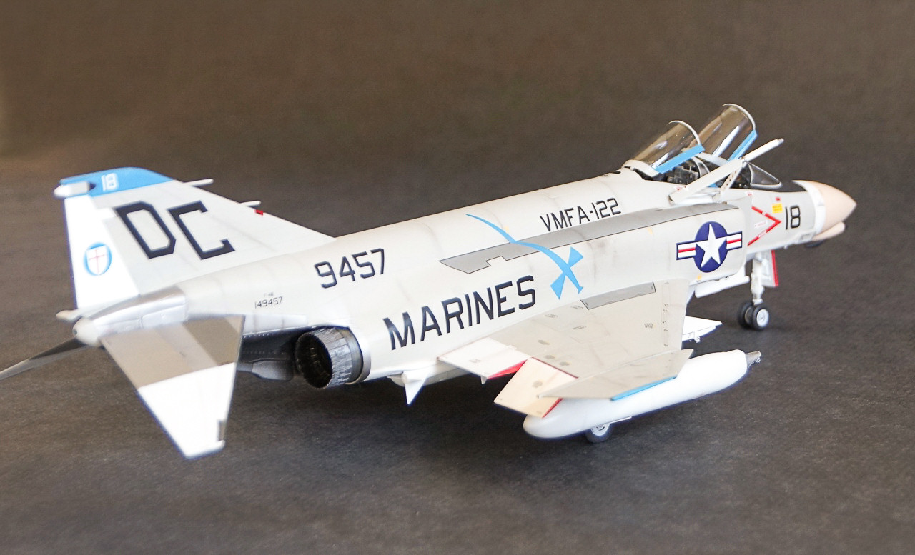 Academy 12232 1/48 F-4B Phantom II Build Image 53