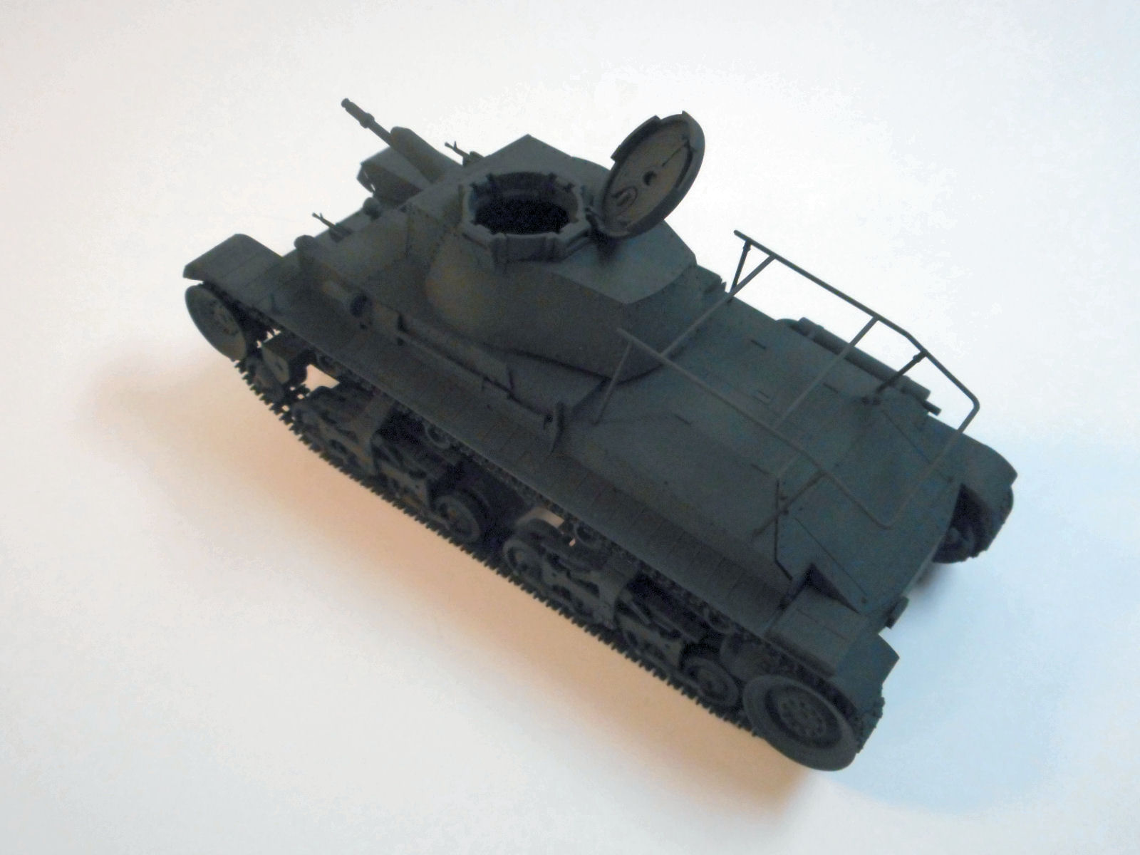 Academy 13313 1/35 Pz.Bef.Wg.35(t) Command Tank Build Image 11