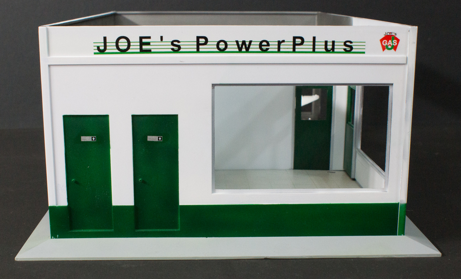 Academy 15122 1/24 Joe's Power Plus Service Station Build Image 32