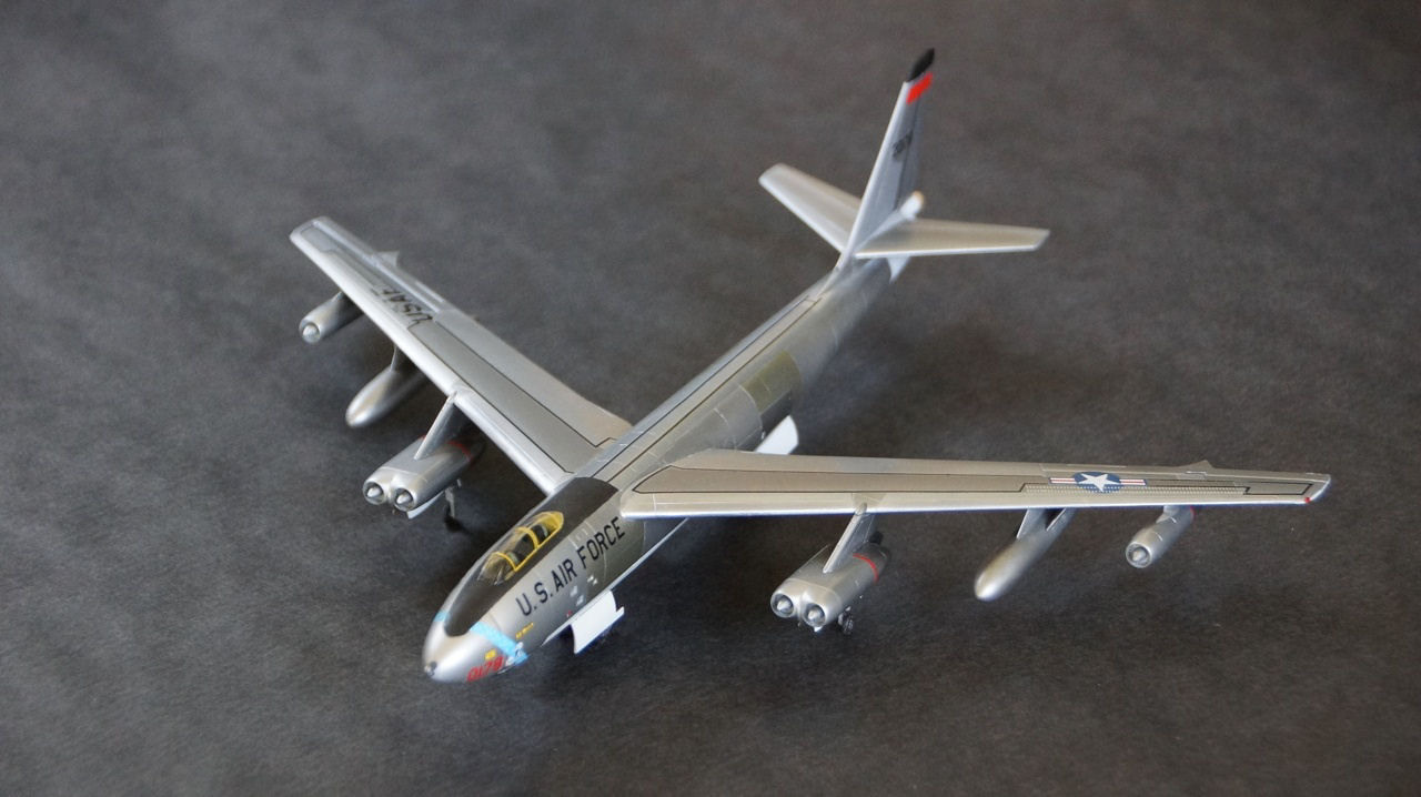 Academy 4443 1/144 B-47E Stratojet Build Image 01