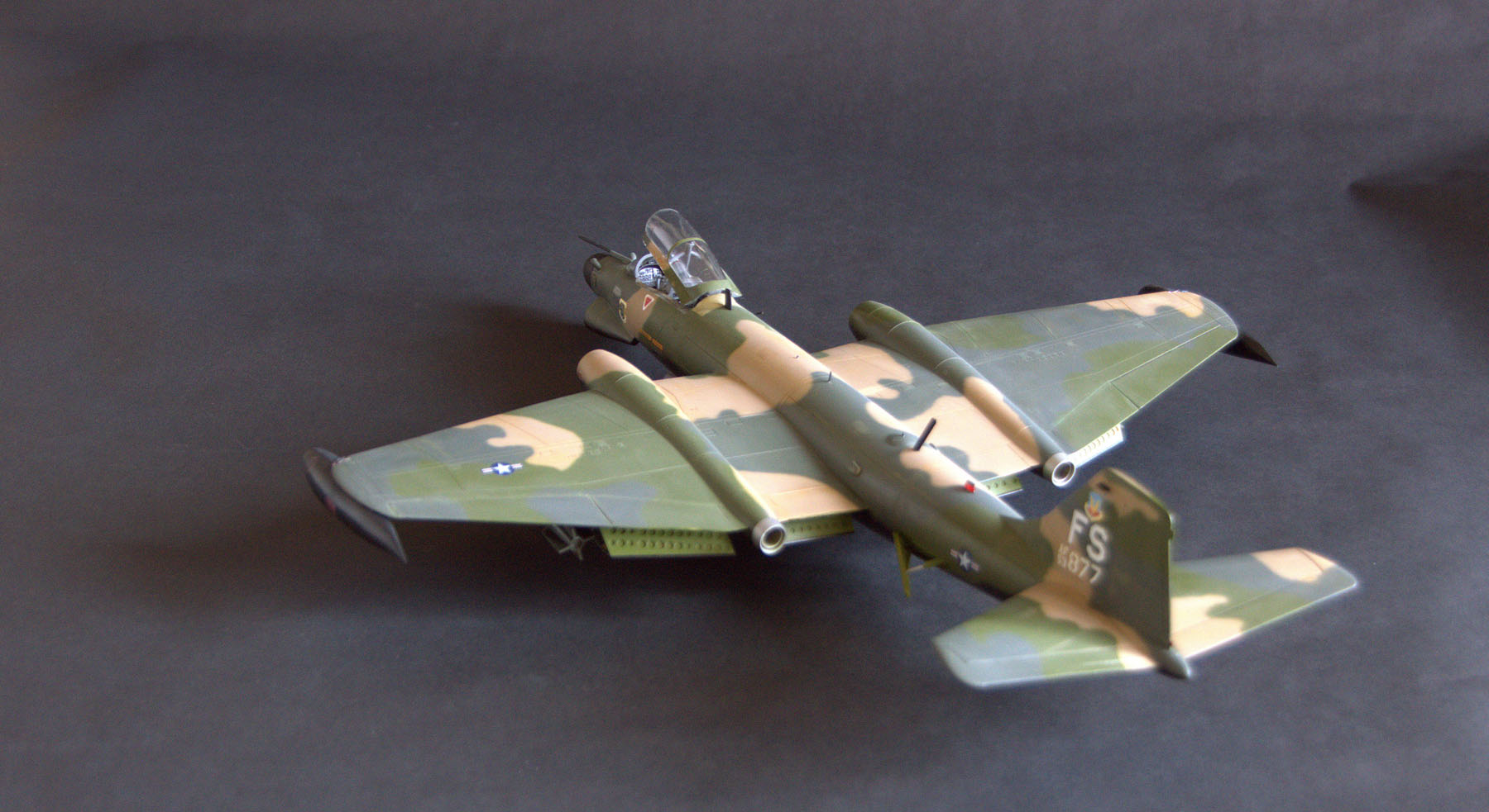 Airfix 10104 1/48 B-57G Canberra Build Image 41