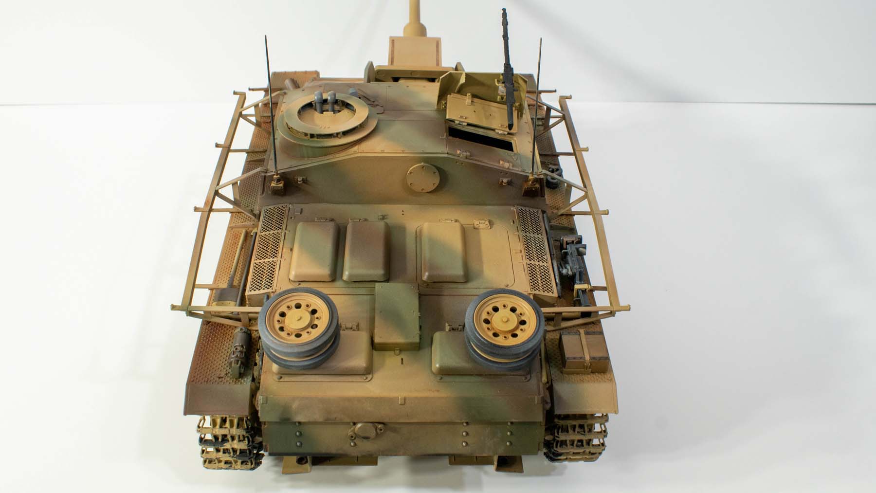 Gallery Models 1/16 StuG III Ausf.G Build Image