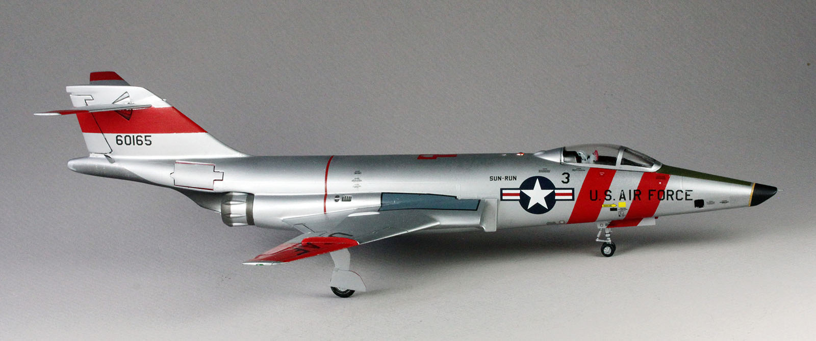 Hasegawa 01953 1/72 RF-101C Voodoo 'Sun Run' Build Review Image