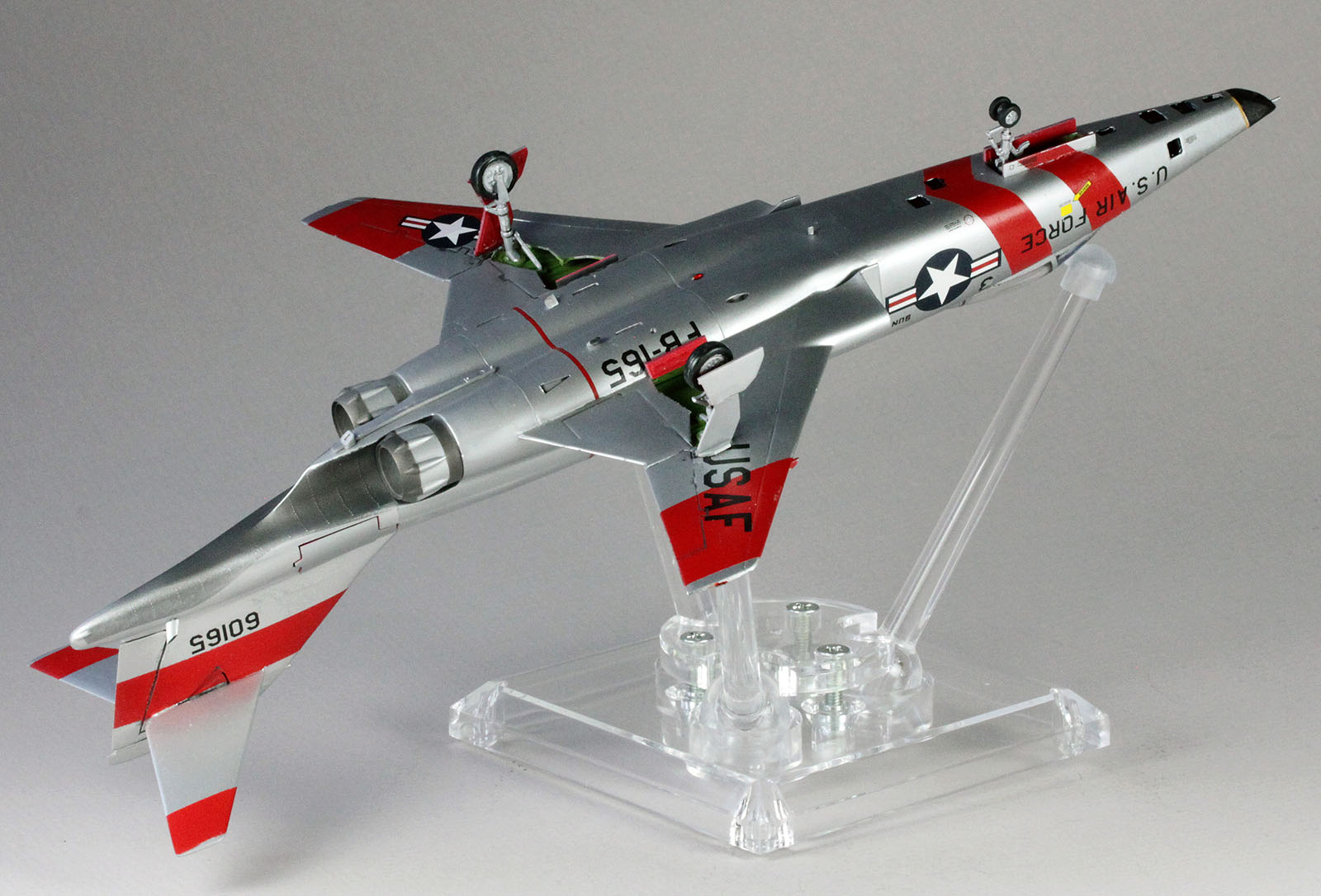 Hasegawa 01953 1/72 RF-101C Voodoo 'Sun Run' Build Review Image