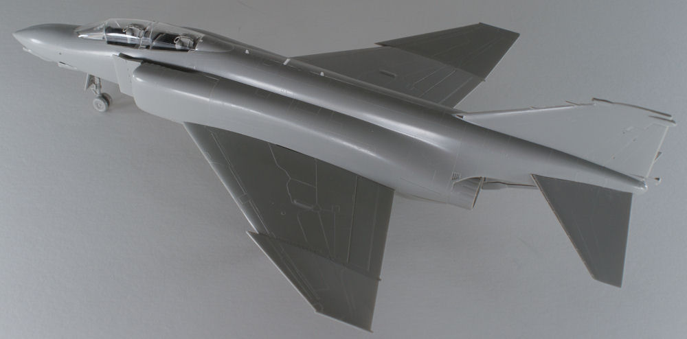 Hasegawa 07105 1/48 F-4B Phantom II Quick Build Image