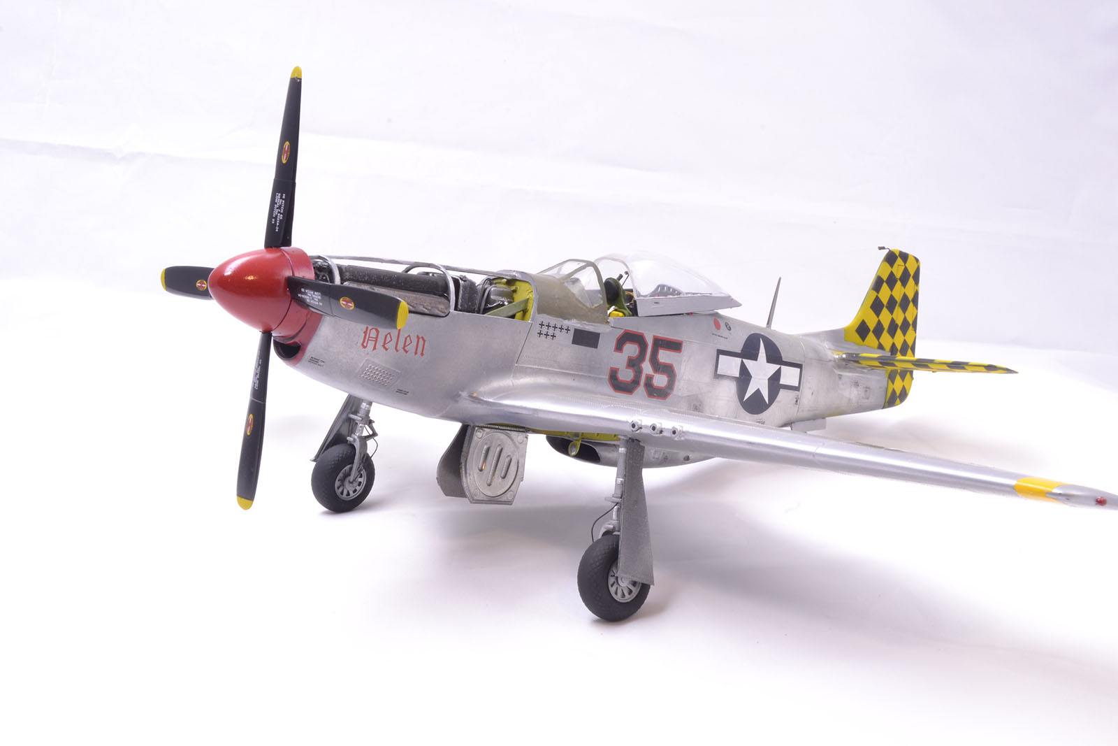 Hasegawa 08055 1/32 P-51D Mustang Build Review Image