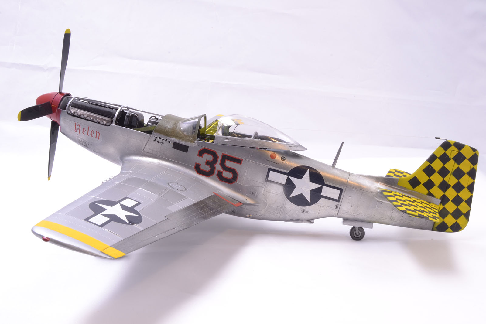 Hasegawa 08055 1/32 P-51D Mustang Build Review Image