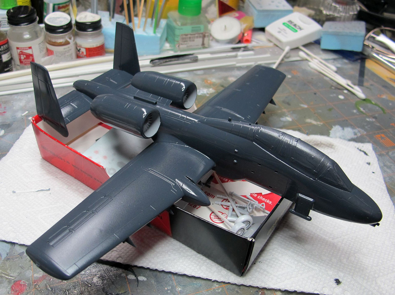 Hobby Boss 1/72 A-10 N/AW Thunderbolt II Build Image