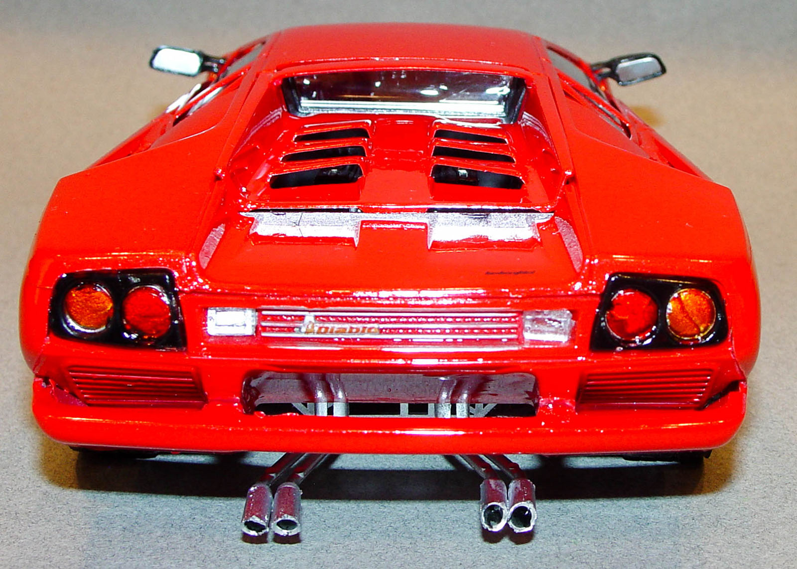 Italeri 3685 1/24 Lamborghini Diablo Build Image