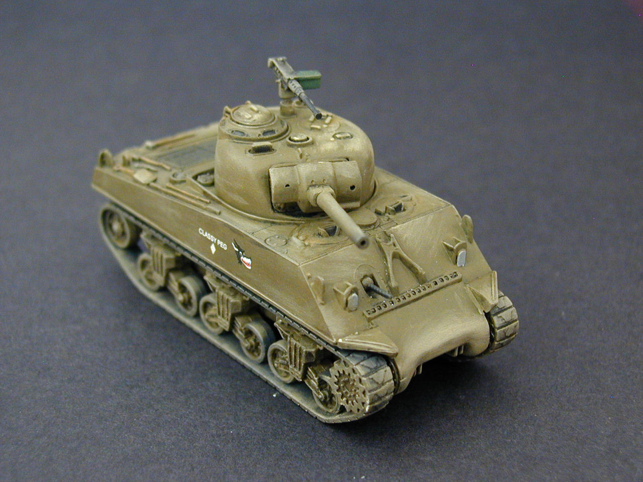 Italeri 7518 1/72 M4A3 75mm Sherman Build Image