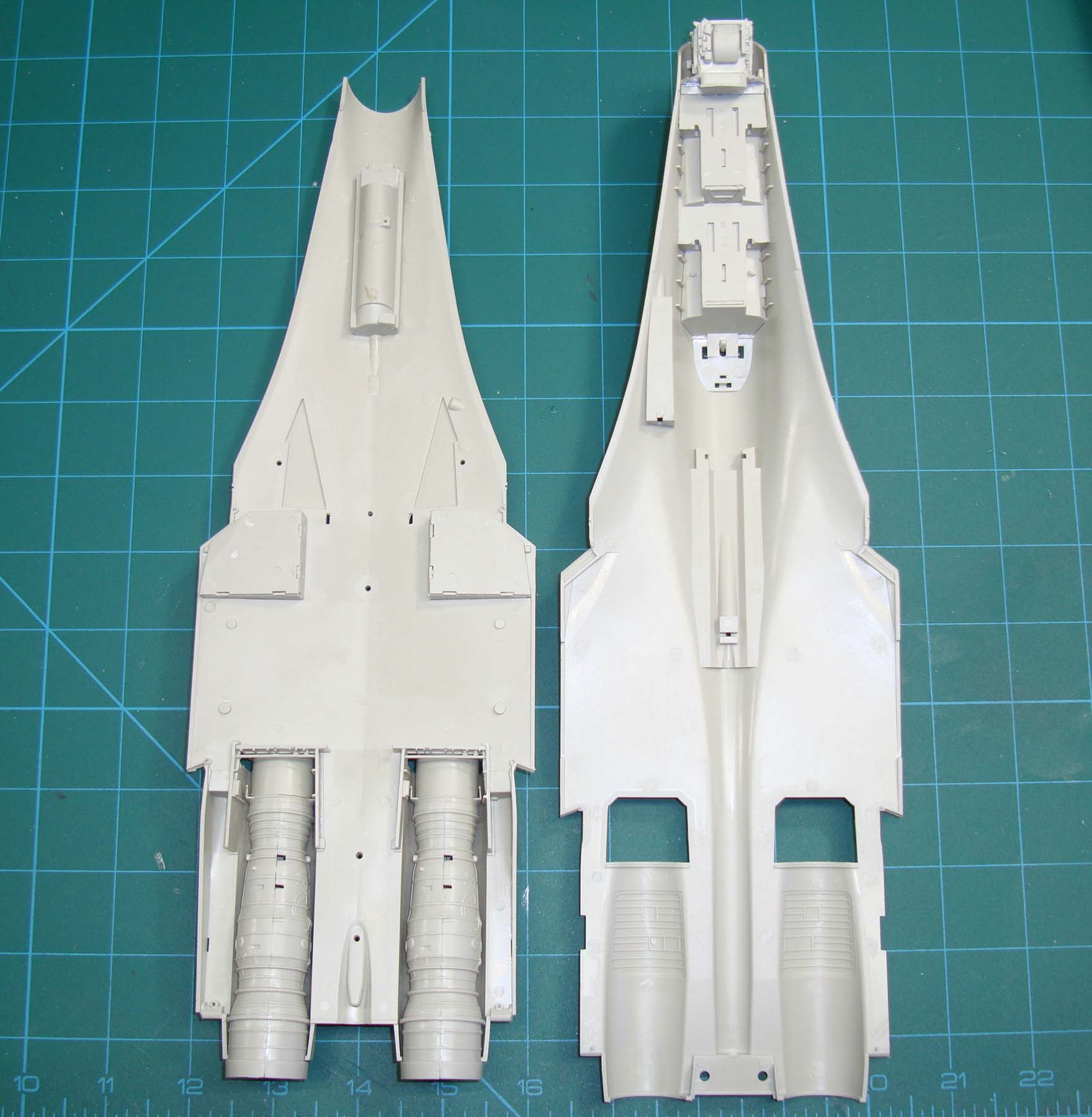 Kitty Hawk 80168 1/48 Su-27UB Flanker C Quick Build Review