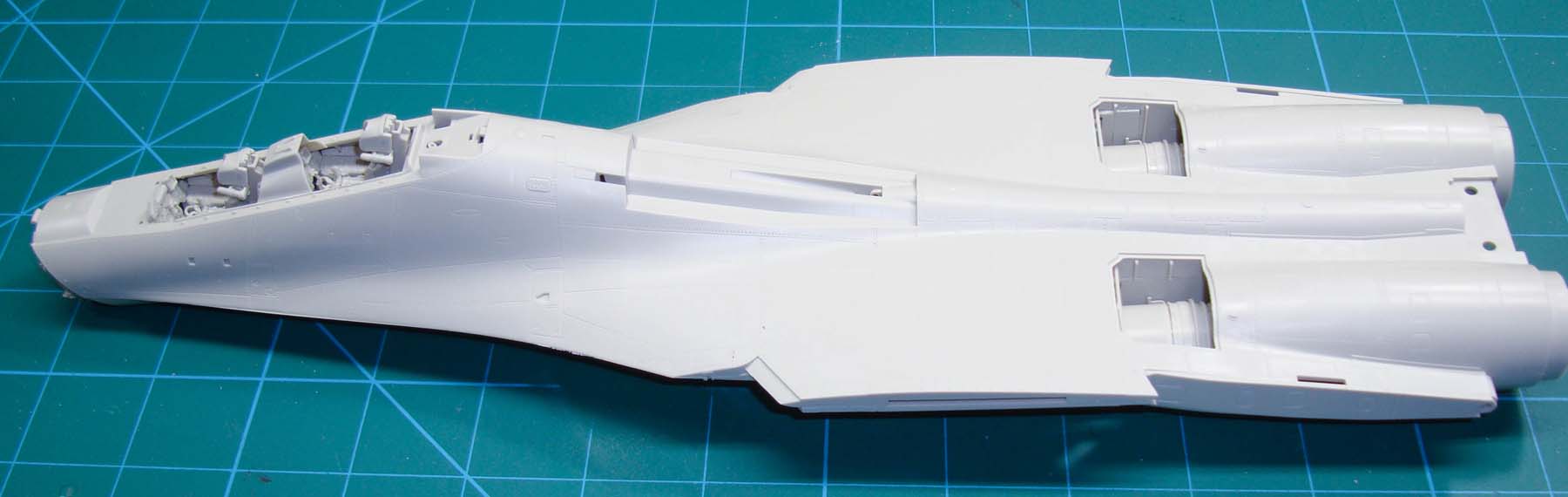 Kitty Hawk 80168 1/48 Su-27UB Flanker C Quick Build Review