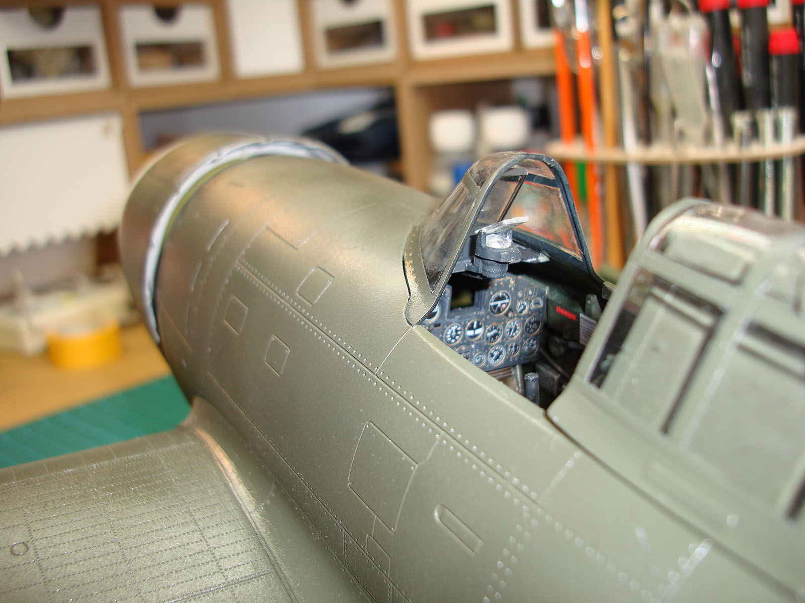 Kinetic 1/24 P-47D Razorback Thunderbolt Build Image