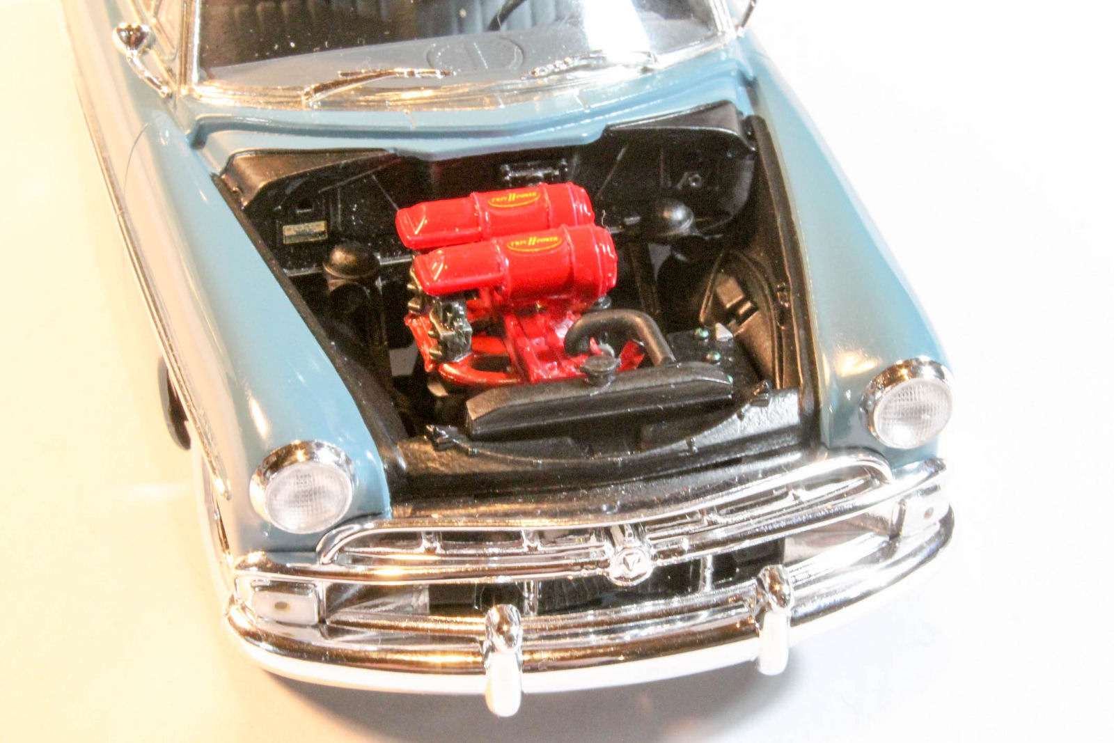 Moebius Models 1213 1/25 1954 Hudson Hornet Photo Feature Image 18