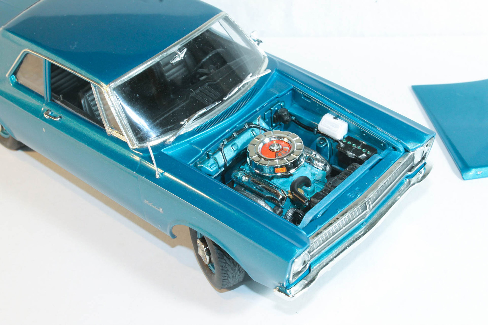 Moebius Models 1218 1/25 1965 Plymouth Belvedere Build Image 15