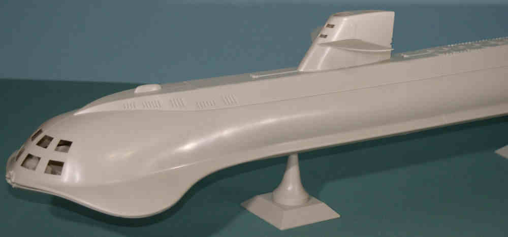 Moebius Models 708 1/128 Seaview Build Image 10