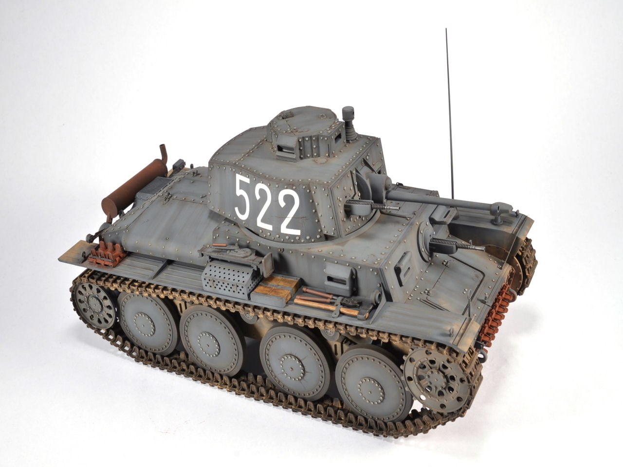 Panda-Hobby 16001 1/16 Pz.Kpfw.38(t) Ausf.E/F Build Review Image 27