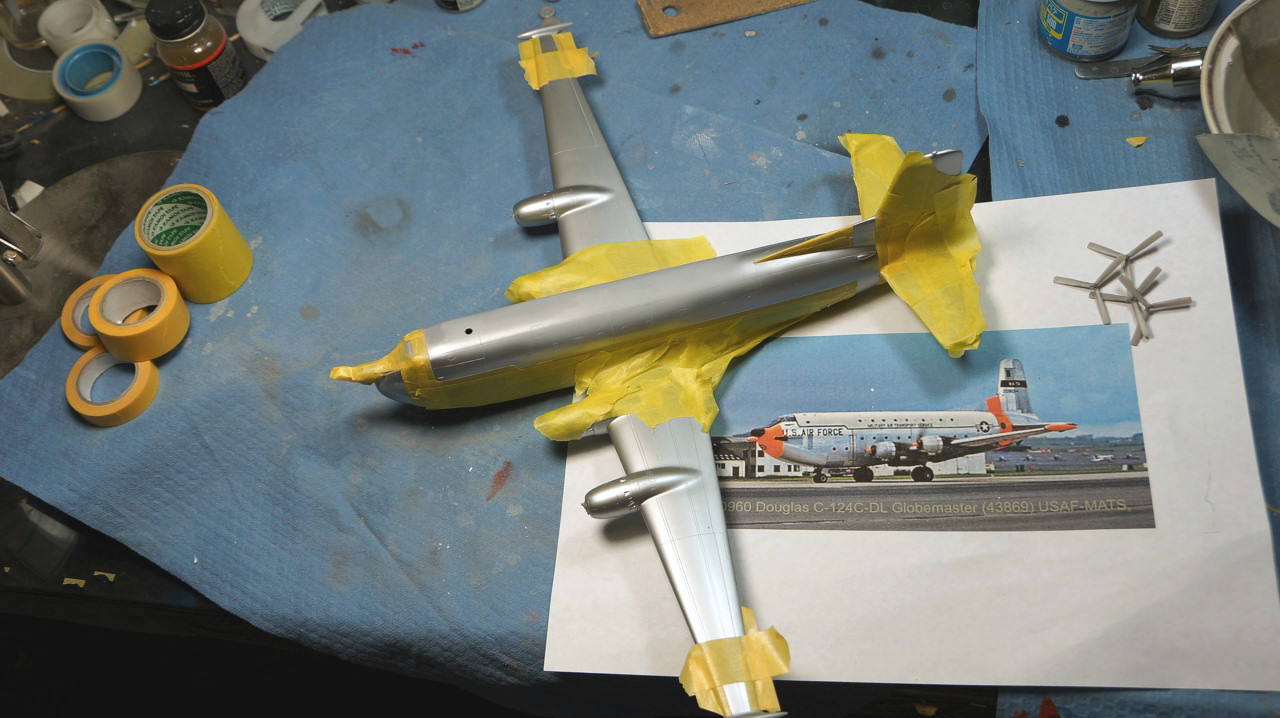 Roden 0311 1/144 C-124C Globemaster II Build Review Image 07