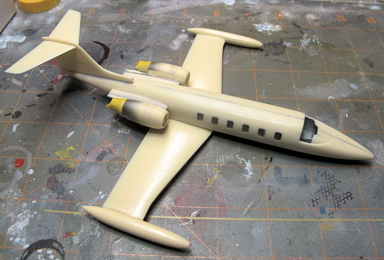 RVHP 72200 1/72 C-21A Learjet Model 35 USAF Build Review Image 02