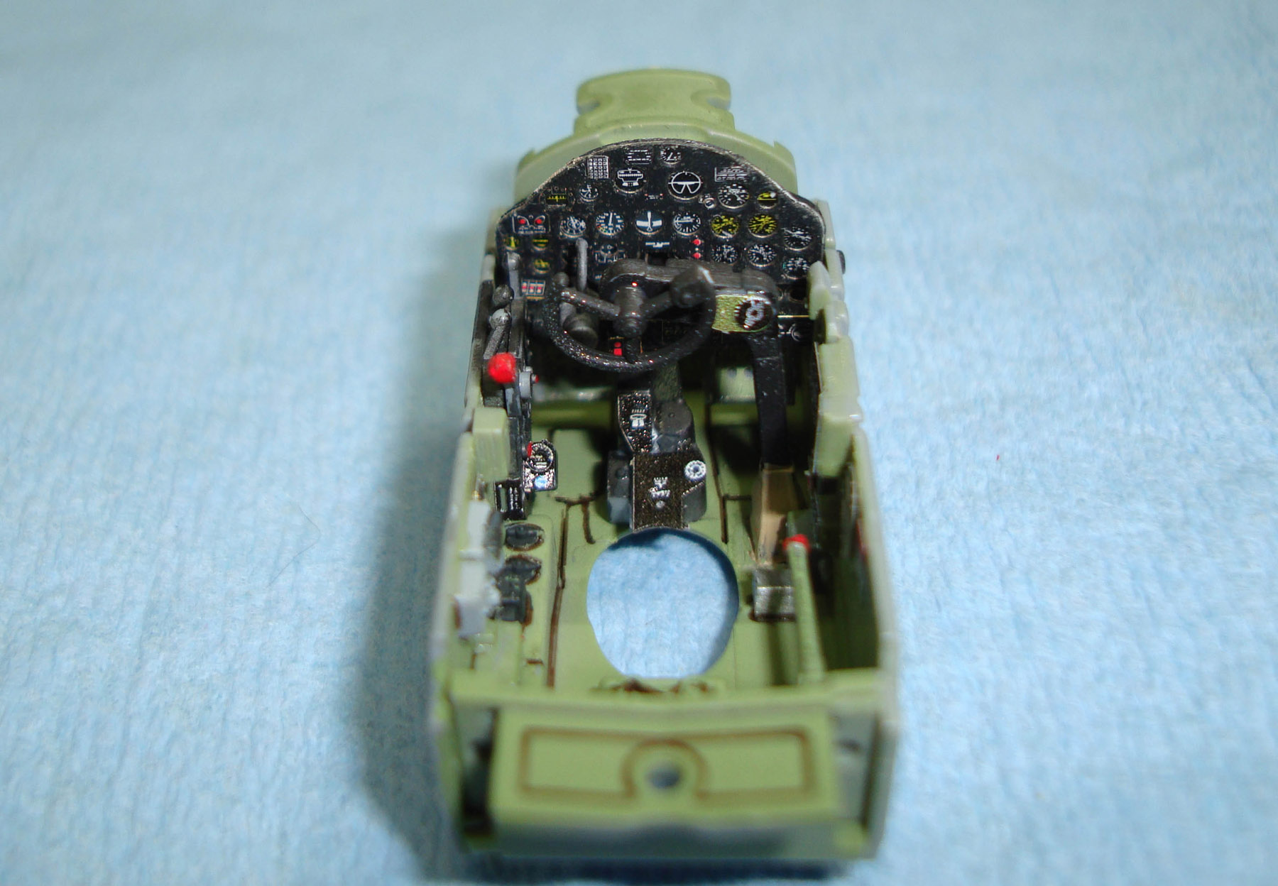 Tamiya 61120 1/48 P-38F Lightning Build Review Image