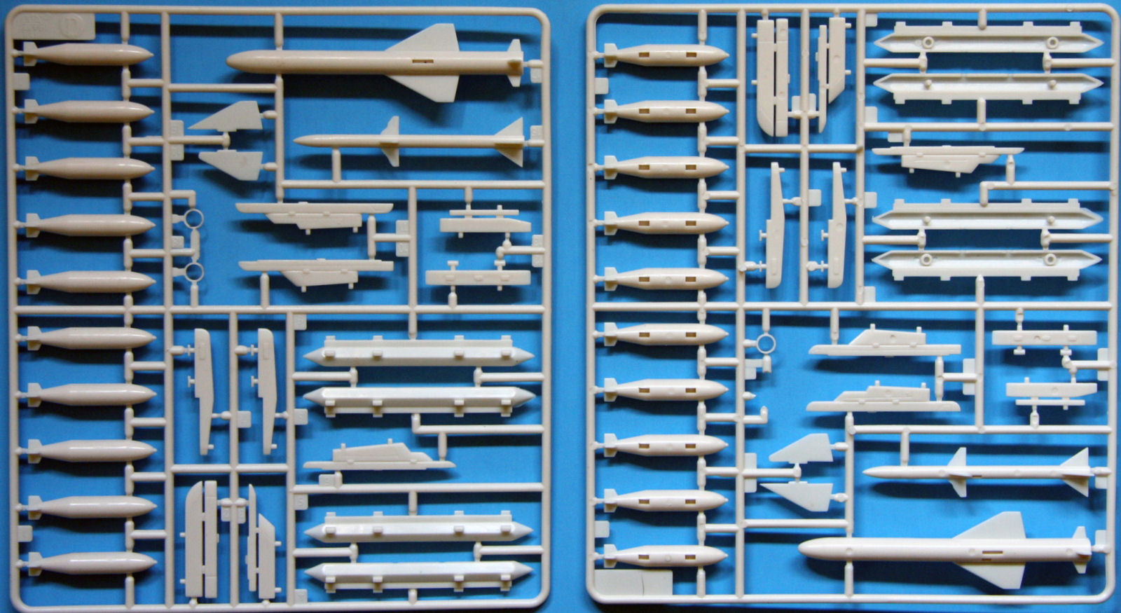 AA/Sino Model F006 1/48 F-6bis/A-5C Fantan Parts Image 03