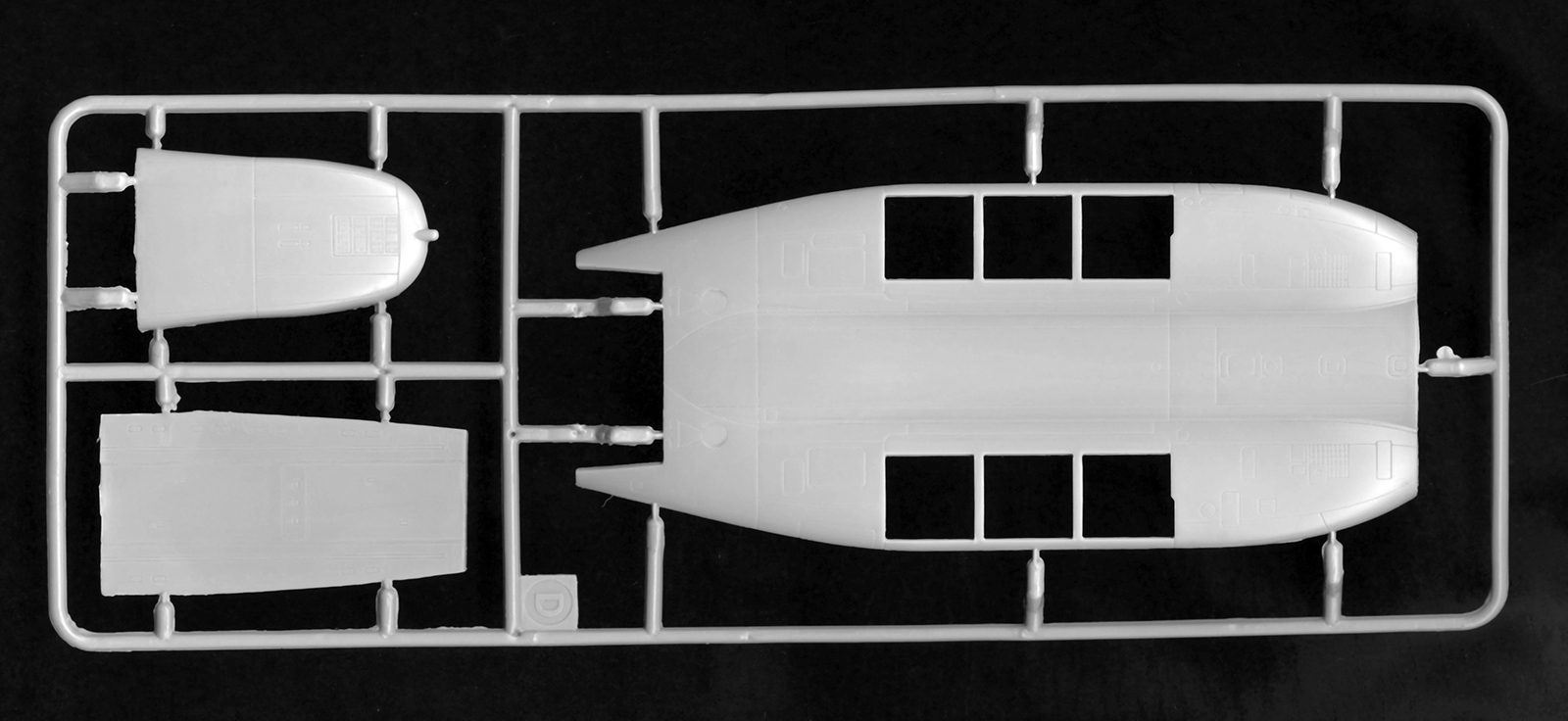 A&A Model 4401 1/144 An-22 Heavy Turboprop Transport Parts Image 04